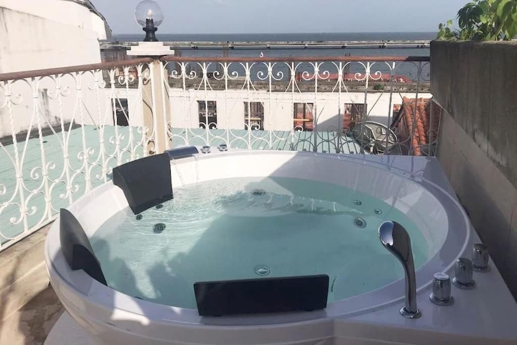 Amazinn Places Rooftop And Jacuzzi VI Panama Stadt Exterior foto
